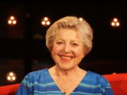 Lesung mit Marie-Luise Marjan: „Wenn ich an Weihnachten denke …“ Ein romantisch-besinnlicher Adventsabend zum Schmunzeln, Mitsingen und Innehalten