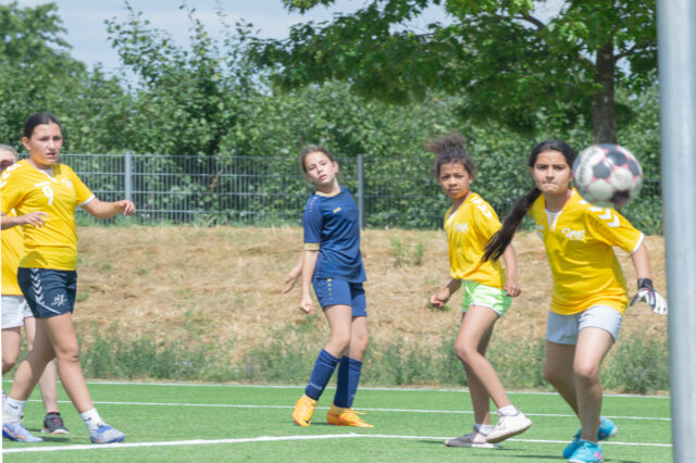 Mombach. Mädchenfußball