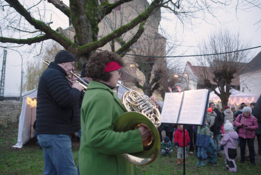 Ein Adventsnachmittag reich an Licht und Musik