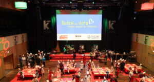 Gemeinsam in der Weihnachtsbäckerei