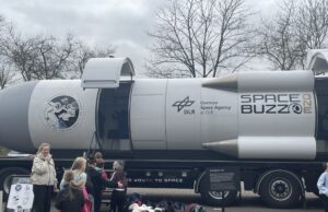 Lernen im Weltall SCHULE >>> SpaceBuzz One zu Gast am Gymnasium Nieder-Olm