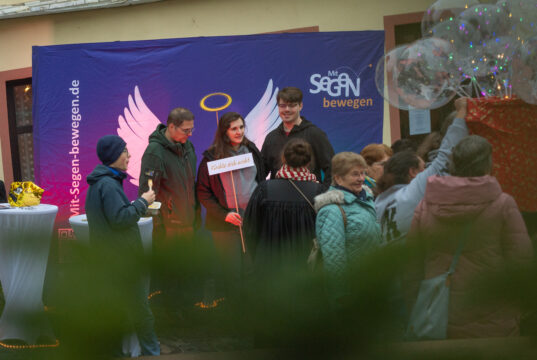 Besinnlicher Weihnachtsmarkt zwischen Marktplatz und Katharinenkirche