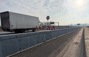 Vorschläge zur Techniklösung für die Abfahrt Mombach Verkehrspolitik >>>Pilotprojekt zur technisch gestützten Kontrolle von LKW-Durchfahrverboten