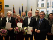 Zwei Ehrennadeln für Bürger aus Rhein-Selz