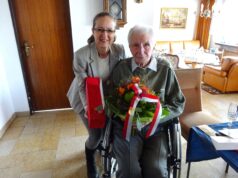 Auch mit 100 hat sich Ernst Hohl seinen Humor bewahrt