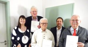 Zahlreiche langjährige Mitglieder ausgezeichnet