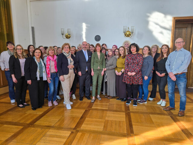 2026-03-09_Besuch_Ministerin_Hofmann3-2