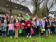 Mehr Sträucher und Stauden an der Guckenberghalle