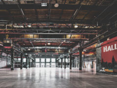 Übertragungen der Fußball-WM in der Halle 45