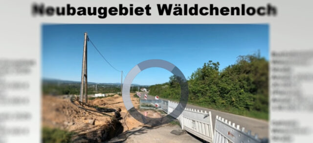 Ist der Haushalt nun beschlossen oder nicht? Bei der Übertragung der Budenheimer Gemeinderatssitzung war das für Bürger kaum nachzuvollziehen. Statt der Haushaltsdebatte dominierte über weite Strecken der Hinweis auf die niedrige Datenrate in der Bildschirmmitte – ein Symbol für ein Transparenzangebot, das ausgerechnet bei einer wichtigen Entscheidung versagte. Bildschirmfoto: Gregor Starosczyk-Gerlach