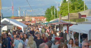 Hoch die Gläser auf 50 Jahre St.Albansfest