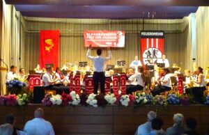 100 Jahre Feuerwehrkapelle Mainz-Gonsenheim Gelungenes Jubiläumskonzert begeisterte in der proppenvollen TGM-Halle