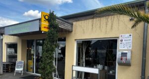 Nackenheim erweitert Netz der Defibrillatoren