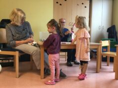 Kinder reparieren mit: Repair Café zu Gast in der Kita Zauberschloss