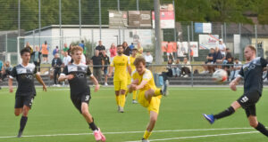 Wachsmuth schießt Budenheim in die 2. Pokalrunde