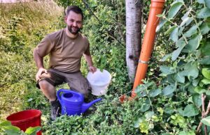 Durstige Wildtiere im Weinberg Revierpächter sorgen für lebenswichtige Wasserstellen