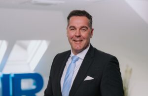 Christoph Bach ist neues Vorstandsmitglied Volksbank Alzey-Worms mit Niederlassung VR-Bank Mainz meldet Neuberufung