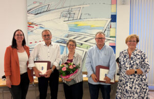 Die Gemeinde würdigt langjähriges Engagement in der Kommunalpolitik mit Ehrenbezeichnungen