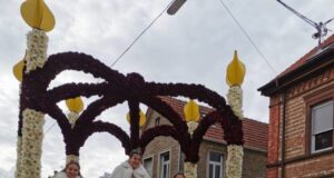 Tradition wegen der Baustelle auf neuen Wegen
